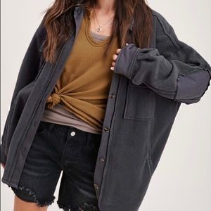 NWT Boutique Fleece Shacket in Dark Grey Size Small Trendy Jacket!